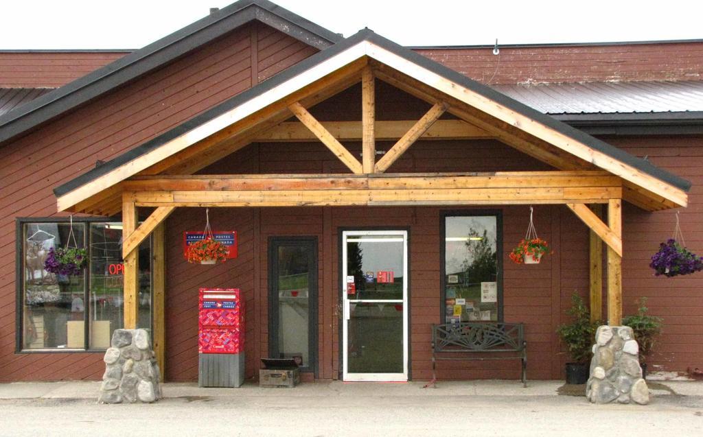 Bear Country Inn And Suites Mountain View Exteriör bild